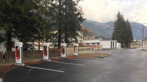 20181125 b Supercharger St. Anton NEW location